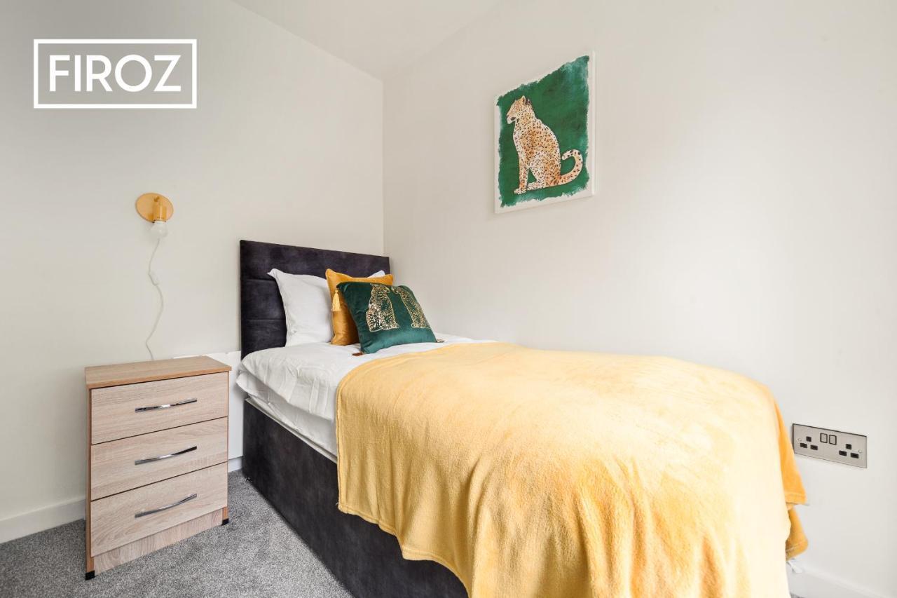 Spacious 4 Bedroom 3 Bath House For Families & Contractors With Free Parking, Fast Wi-Fi & Netflix By Firoz Property Management Leeds  Exterior foto