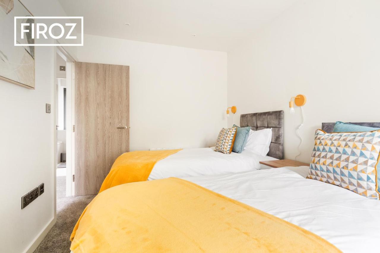 Spacious 4 Bedroom 3 Bath House For Families & Contractors With Free Parking, Fast Wi-Fi & Netflix By Firoz Property Management Leeds  Exterior foto