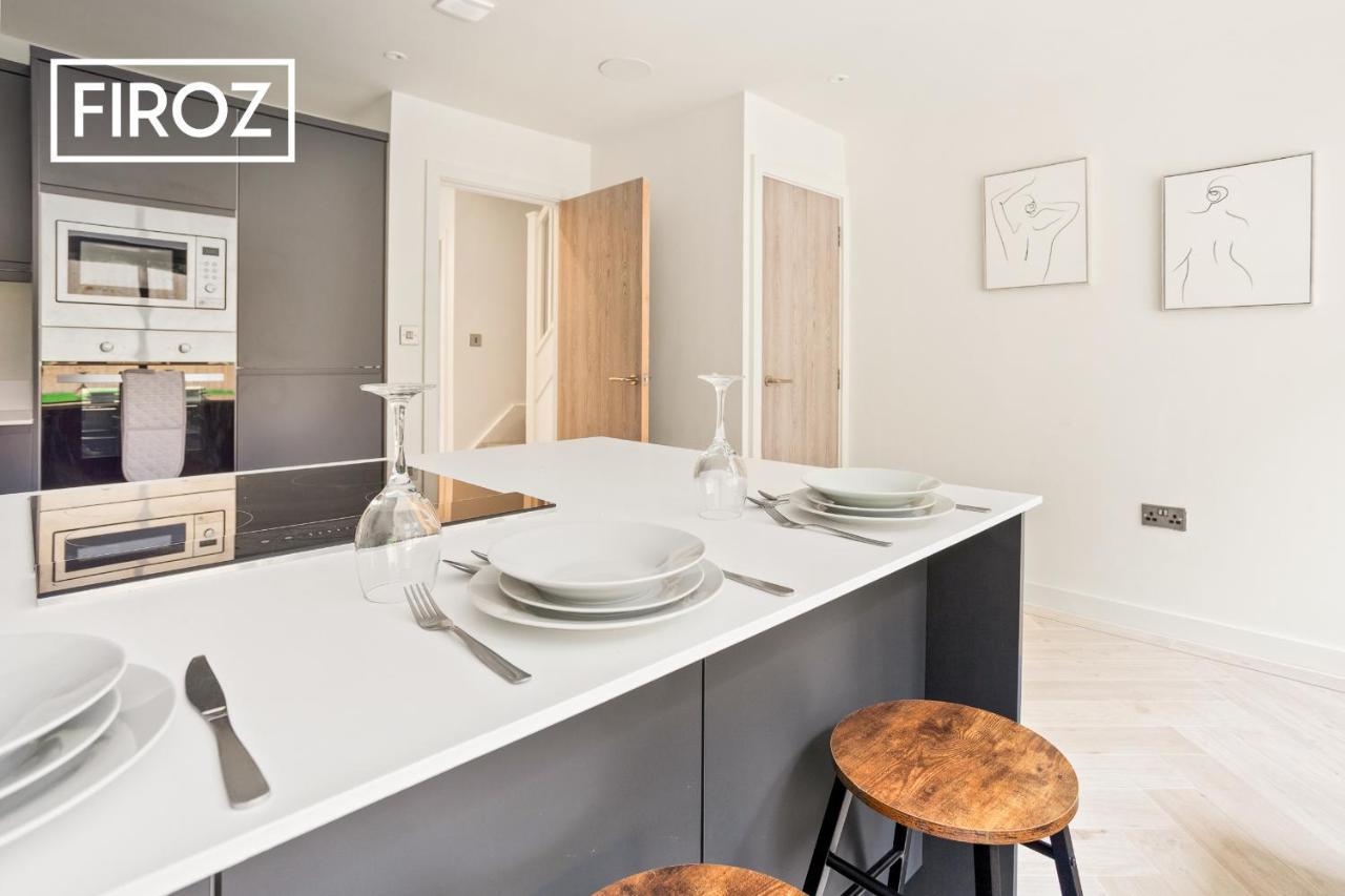 Spacious 4 Bedroom 3 Bath House For Families & Contractors With Free Parking, Fast Wi-Fi & Netflix By Firoz Property Management Leeds  Exterior foto